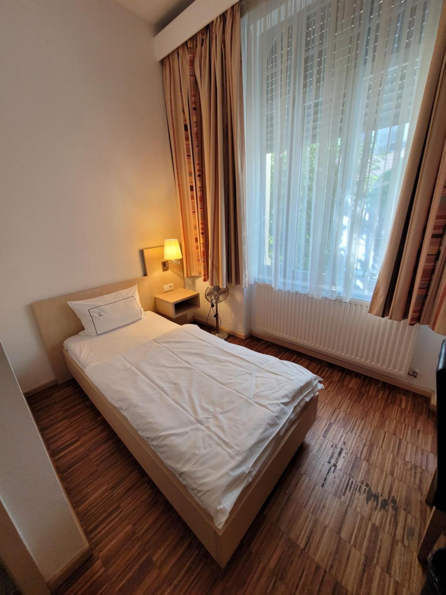 Apart1Hotel Люксембург Екстер'єр фото
